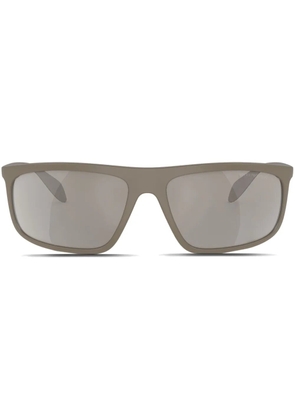Emporio Armani shield-frame sunglasses - Brown