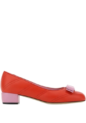 Ferragamo signature Vara bow detail pumps - Red