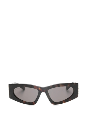 Gucci Eyewear logo geometric sunglasses - Brown