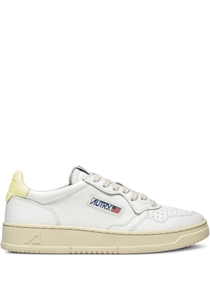 Autry Medalist Low leather sneakers - White