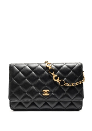 CHANEL Pre-Owned 2021-2025 Wallet On Chain shoulder bag - Black