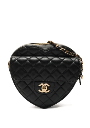 CHANEL Pre-Owned 2021-2025 Heart matelassé handbag - Black