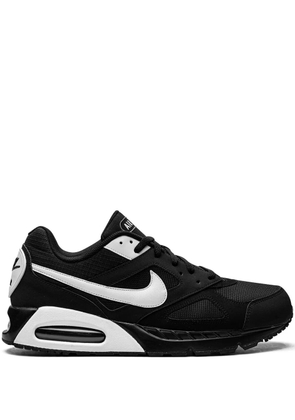 Nike Air Max IVO 'Black/White' sneakers