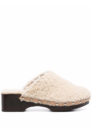 Ancient Greek Sandals closed sheepskin clogs - Neutrals