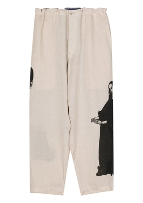 Yohji Yamamoto U-Lady print tapered trousers - Neutrals