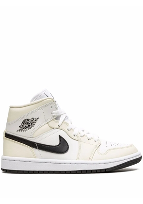 Jordan Air Jordan 1 Mid 'Coconut Milk' sneakers - Neutrals