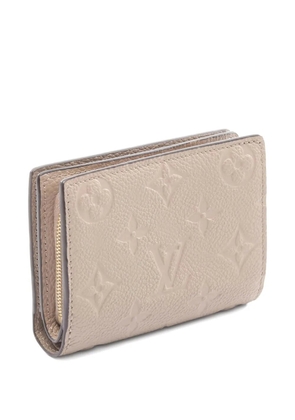 Louis Vuitton Pre-Owned Monogram leather bi-fold wallet - Neutrals