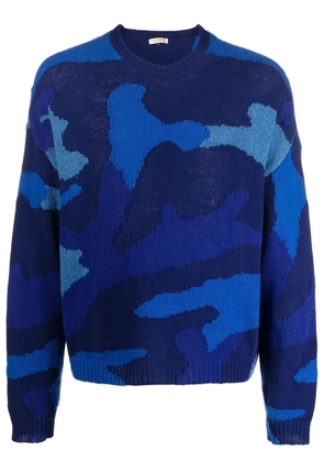 Valentino Garavani camouflage-motif intarsia-knit jumper - Blue