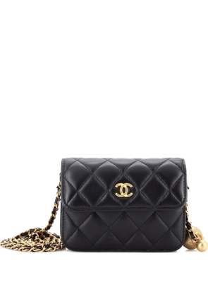 CHANEL Pre-Owned Pearl Crush Flap Clutch with Chain Quilted Lambskin Mini crossbody bag - Black