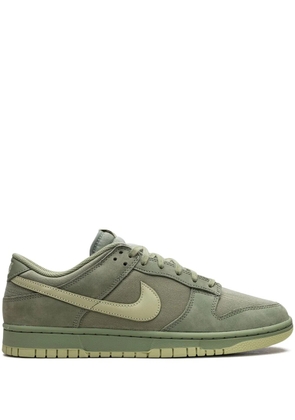 Nike Dunk Low 'Oil Green' sneakers