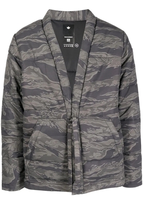 Maharishi camouflage-print padded jacket - Grey