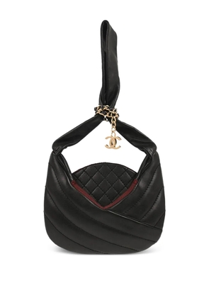 CHANEL Pre-Owned 2003 quilted leather shoulder bag - Black