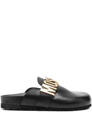 Moschino logo-plaque leather mules - Black