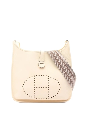 Hermès Pre-Owned 2021 PM Evelyne III leather shoulder bag - Neutrals