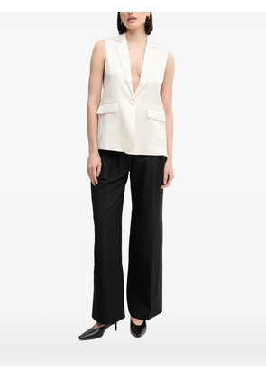 Pedro Del Hierro textured sleeveless waistcoat - White