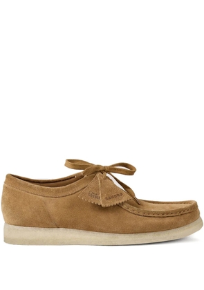 SANDRO x Clarks Originals derbies wallabee - Neutrals