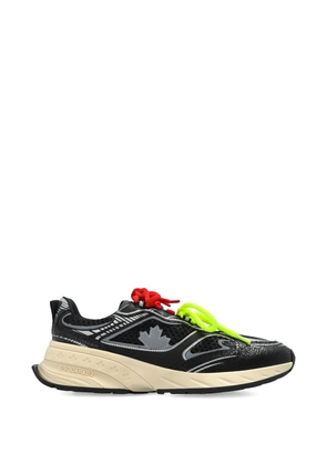 DSQUARED2 Sprinter leaf-appliqué sneakers - Black