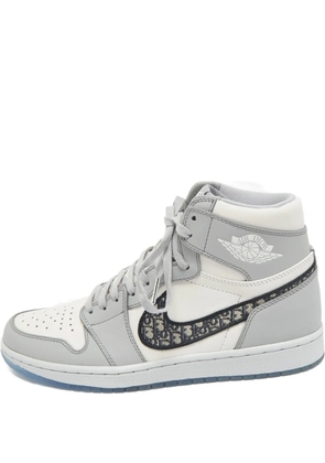 Christian Dior Pre-Owned x Jordan 1 Retro High sneakers - White