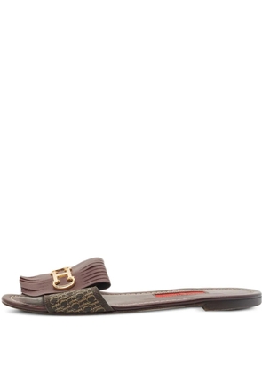 Carolina Herrera Vintage logo-plaque fringed sandals - Brown