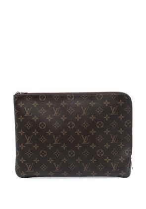 Louis Vuitton Pre-Owned 2017 Monogram Etui Voyage MM clutch bag - Brown