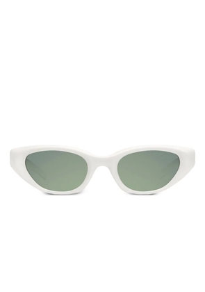Gentle Monster Verse W2 star-detail cat-eye sunglasses - White