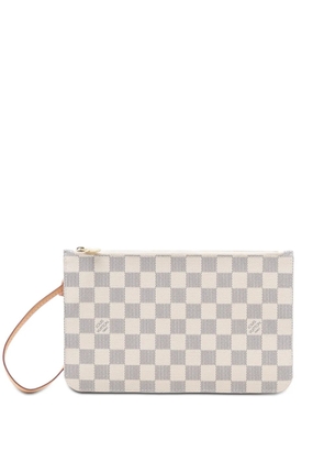 Louis Vuitton Pre-Owned 2015 Damier Azur Neverfull MM pouch - White