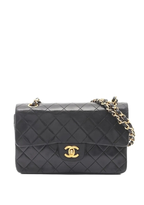 CHANEL Pre-Owned Matelasse W Flap shoulder bag - Black