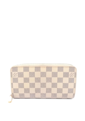 Louis Vuitton Pre-Owned 2009 Damier round zip wallet - Neutrals