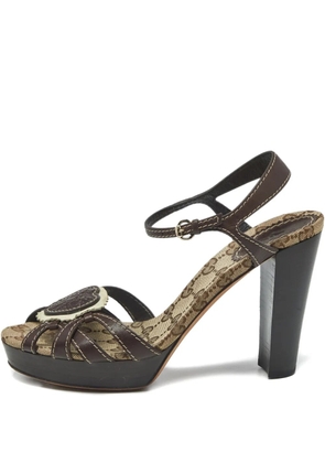 Gucci Pre-Owned Hysteria heart-motif sandals - Brown