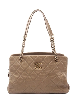 CHANEL Pre-Owned 2012-2013 CC Quilted Lambskin Crown Tote shoulder bag - Brown