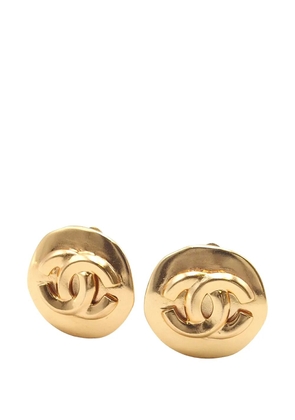 CHANEL Pre-Owned 1996 Gold Plated CC Round Clip on Earrings costume earrings