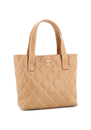 CHANEL Pre-Owned Surpique Quilted Leather Small tote bag - Neutrals