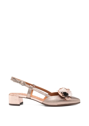 Chie Mihara Hezel floral-applique sandals - Gold