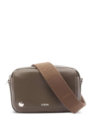 Loewe Pre-Owned Pebble leather messenger bag - Brown