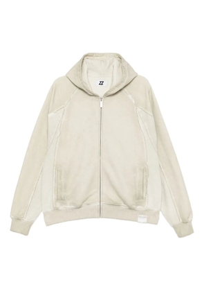 izzue logo-embroidered hoodie - Neutrals