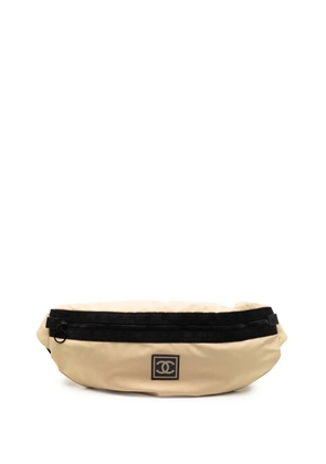 CHANEL Pre-Owned 2002-2003 Nylon CC Sport Line belt bag - Brown