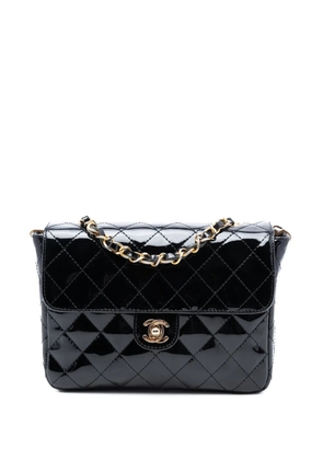 CHANEL Pre-Owned 1991-1994 CC Quilted Patent Straight Single Flap crossbody bag - Black