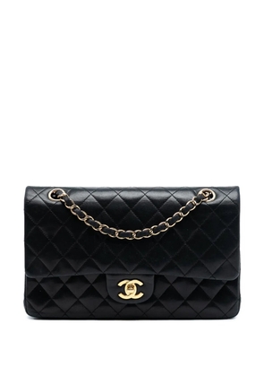 CHANEL Pre-Owned 2009-2010 Medium Classic Lambskin Double Flap shoulder bag - Black
