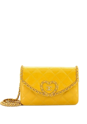 CHANEL Pre-Owned Heart Chain Wallet on Chain Quilted Patent shoulder bag - Yellow