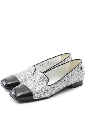 CHANEL Pre-Owned 1986-1988 glitter pumps - Silver