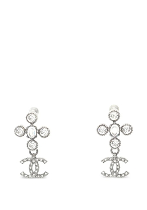 CHANEL Pre-Owned 1986-1988 Coco mark pearl rhinestone earrings - Grey