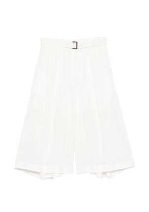 sacai belt-detail shorts - Neutrals