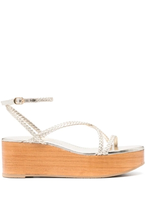 Stuart Weitzman 75mm Wovette wedge sandals - Gold
