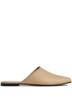 12 STOREEZ leather mules - Neutrals