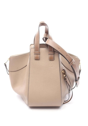Loewe Pre-Owned 2010-2026 Small Grained Calfskin Hammock Bag satchel - Brown