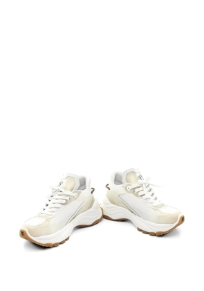 Louis Vuitton Pre-Owned 2022 Run 55 lace-up fastening sneakers - White