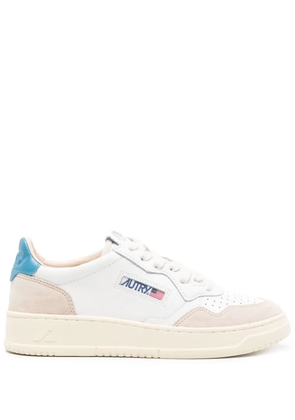 Autry Medalist leather sneakers - White