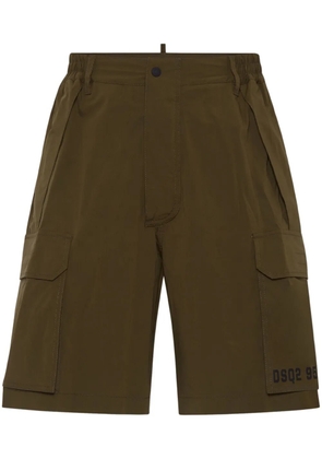 DSQUARED2 logo-print cargo shorts - Brown