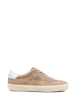 Golden Goose logo lettering sneakers - Brown