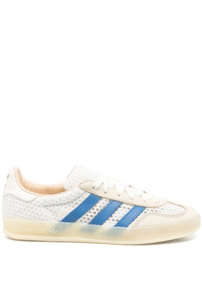adidas Originals Gazelle Indoor sneakers - White